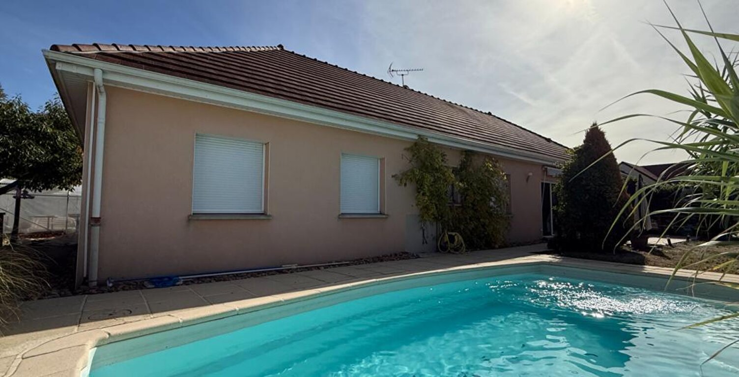 Maison + piscine Yzeure 171 m2 — photo 1
