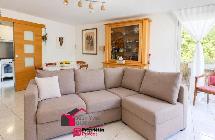 Roseraie  - T4 de 81 m² avec terrasse de 20 m², piscine et  box — photo 5