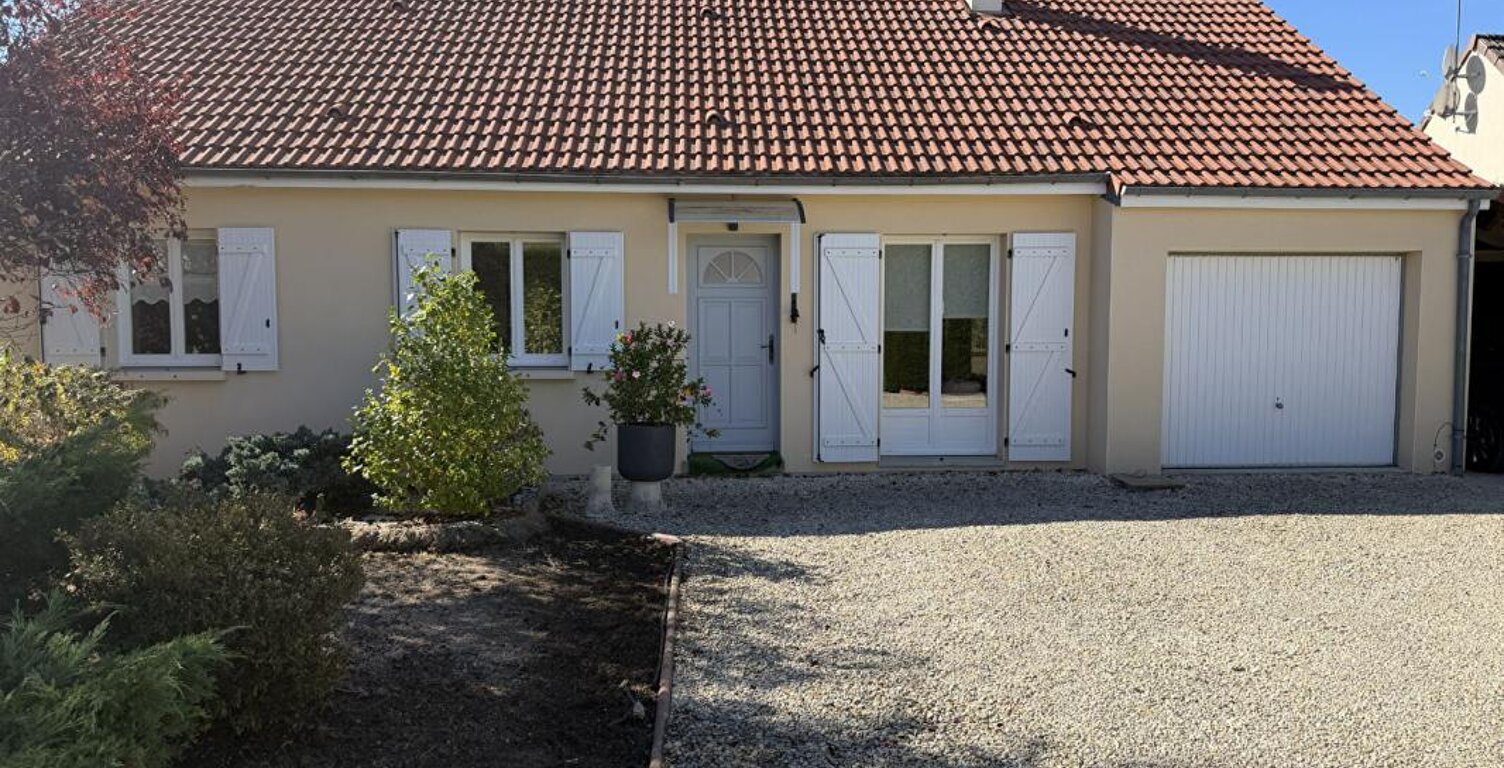 Maison Bray En Val — photo 1