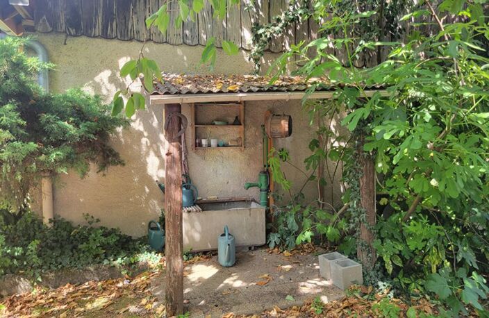 la BIOLLE- 73410, Grange a rehabiliter -  3 pièces, + combles , avec jardin de 190 m2 — photo 2