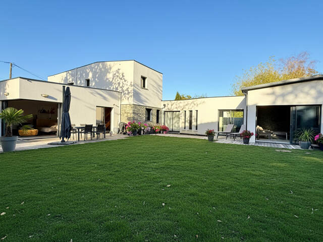 A VENDRE - MAISON AVEC PISCINE - 44470 MAUVES-SUR-LOIRE — photo du bien