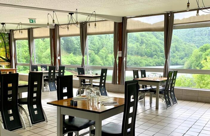 Ancien restaurant avec vue panoramique sur la Dordogne, 15700 Pleaux — photo 5