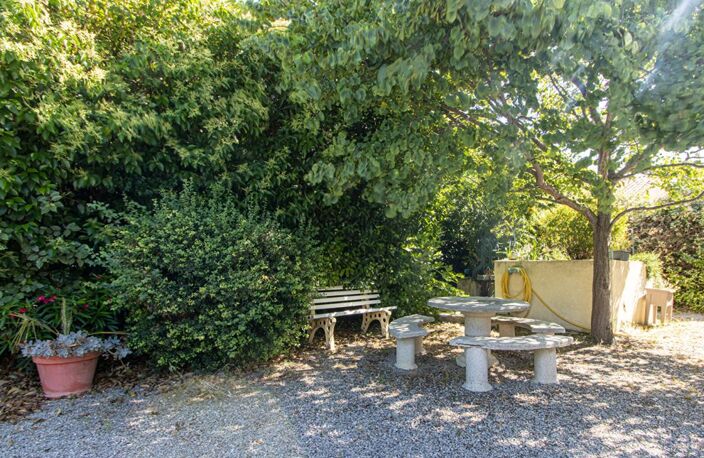 VILLA avec Piscine Grand Jardin  - MOUSSAN — photo 4