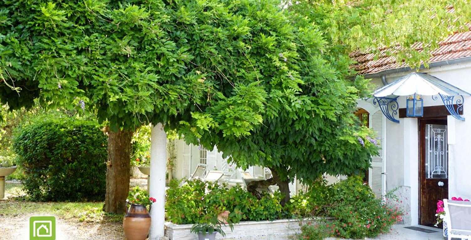 VIAGER OCCUPÉ Maison e caractère 6 pièce(s) 180 m2 — photo 1