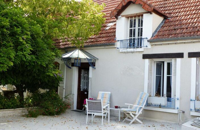 VIAGER OCCUPÉ Maison e caractère 6 pièce(s) 180 m2 — photo 2