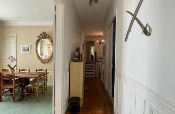 PARIS APPARTEMENT T5 — photo 2