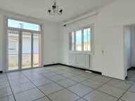 Maison deux niveaux 8 pièce(s) 135 m2 — photo 2