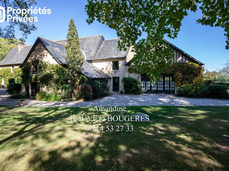 Maison en pierres - Rennes 10 pièces - 315 m2-  6 chambres - 1 144 900 euros Honoraires vendeurs — photo 1