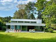 VILLA D'ARCHITECTE D'EXCEPTION UN CADRE DE VIE PRIVILÉGIÉ AU COEUR DU GOLF — photo 2