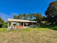 VILLA D'ARCHITECTE D'EXCEPTION UN CADRE DE VIE PRIVILÉGIÉ AU COEUR DU GOLF — photo 3