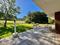 VILLA D'ARCHITECTE D'EXCEPTION UN CADRE DE VIE PRIVILÉGIÉ AU COEUR DU GOLF — photo 4