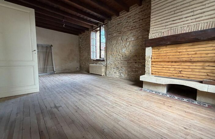 Maison de ville à rénover de 120 m² ? 3 chambres, Garage et extérieur ? — photo 2