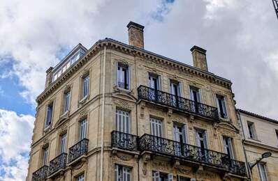 Appartement Bordeaux charme de l'ancien et vue cathédrale — photo du bien