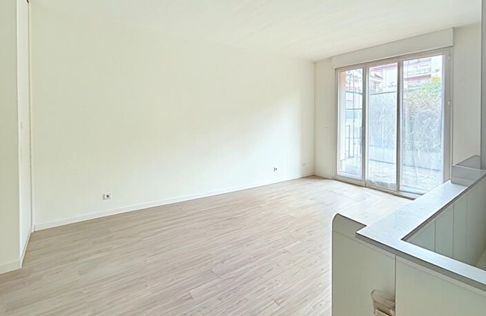 Appartement Angers T2 42m2 terrasse au calme place NEY jardin des plantes ascenseur parking souterrain — photo 4