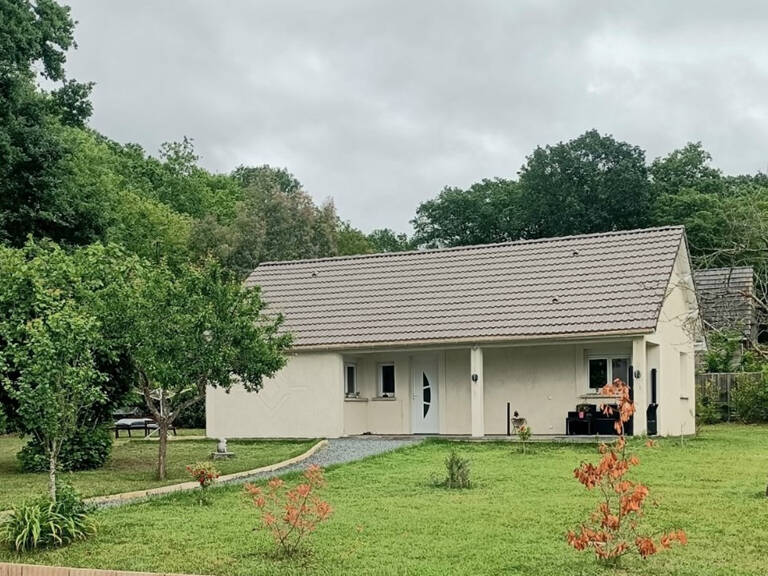 Venables entre Gaillon  et les Andelys  - Maison de 54 m2 récente de plain pied sans travaux  avec dépendance sur 1.225 m2 de terrain plat - Prix : 233.000 — photo 1
