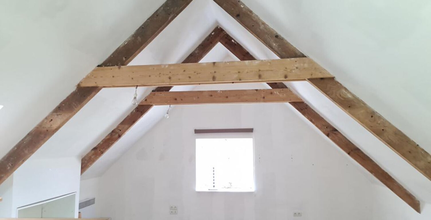 Exclusivité - Le Croisty - Maison de 135.36 m2 - 6 pièces - 3 chambres  -  Jardinet 20 m2 - Prix 123.000 — photo 1