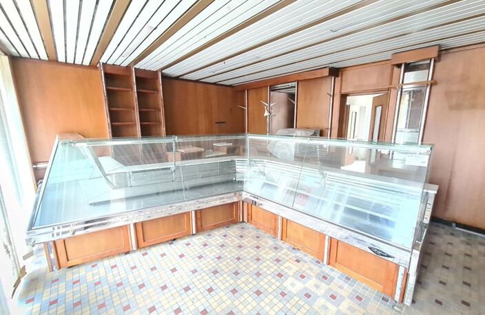 Exclusivité - Le Croisty - Maison de 135.36 m2 - 6 pièces - 3 chambres  -  Jardinet 20 m2 - Prix 123.000 — photo 5