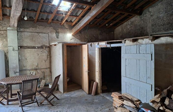 Maison en pierre à Saint Estephe 4 pièce(s) 80 m2 A RENOVER — photo 4