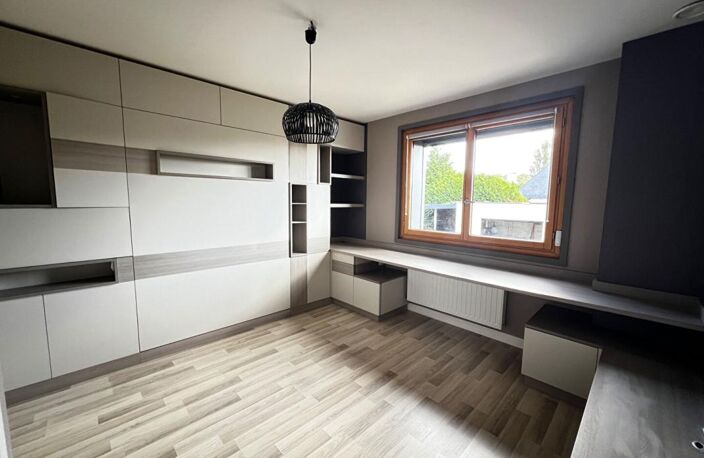 SAINT-AVÉ - MAISON FAMILIALE AVEC APPARTEMENT INDÉPENDANT - TERRAIN DE 802 m² — photo 5