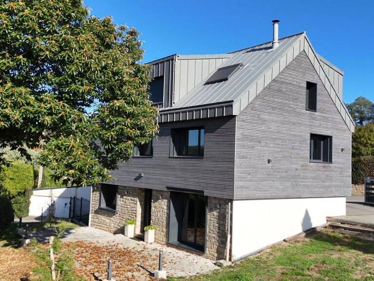 SAINT-AVÉ - MAISON FAMILIALE AVEC APPARTEMENT INDÉPENDANT - TERRAIN DE 802 m² — photo 1