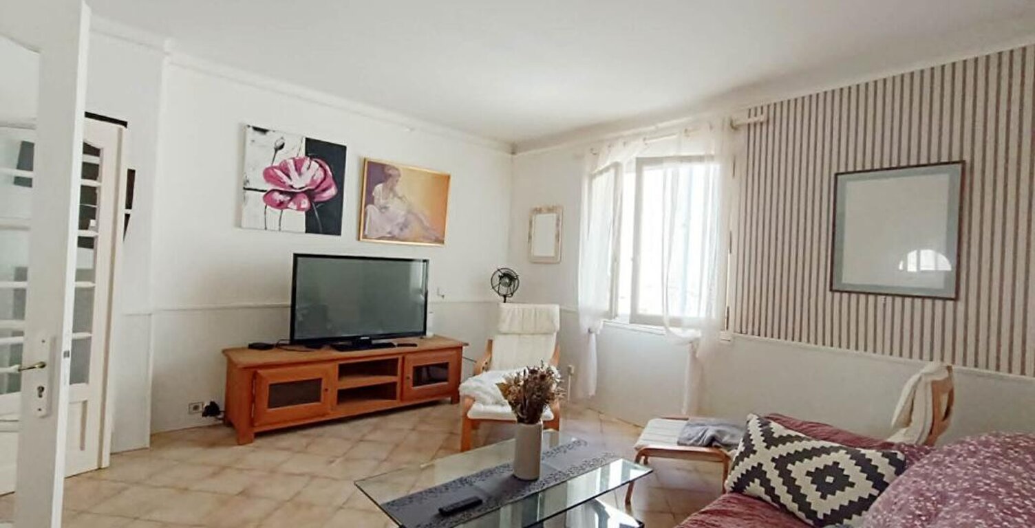 Maison Saint Chamas 4 pièce(s) 105 m2  BELLE Terrasse — photo 1