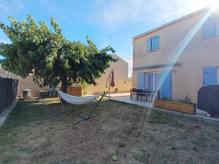 Maison Istres 95 m2 PISCINE ,JARDIN ET GARAGE — photo 1