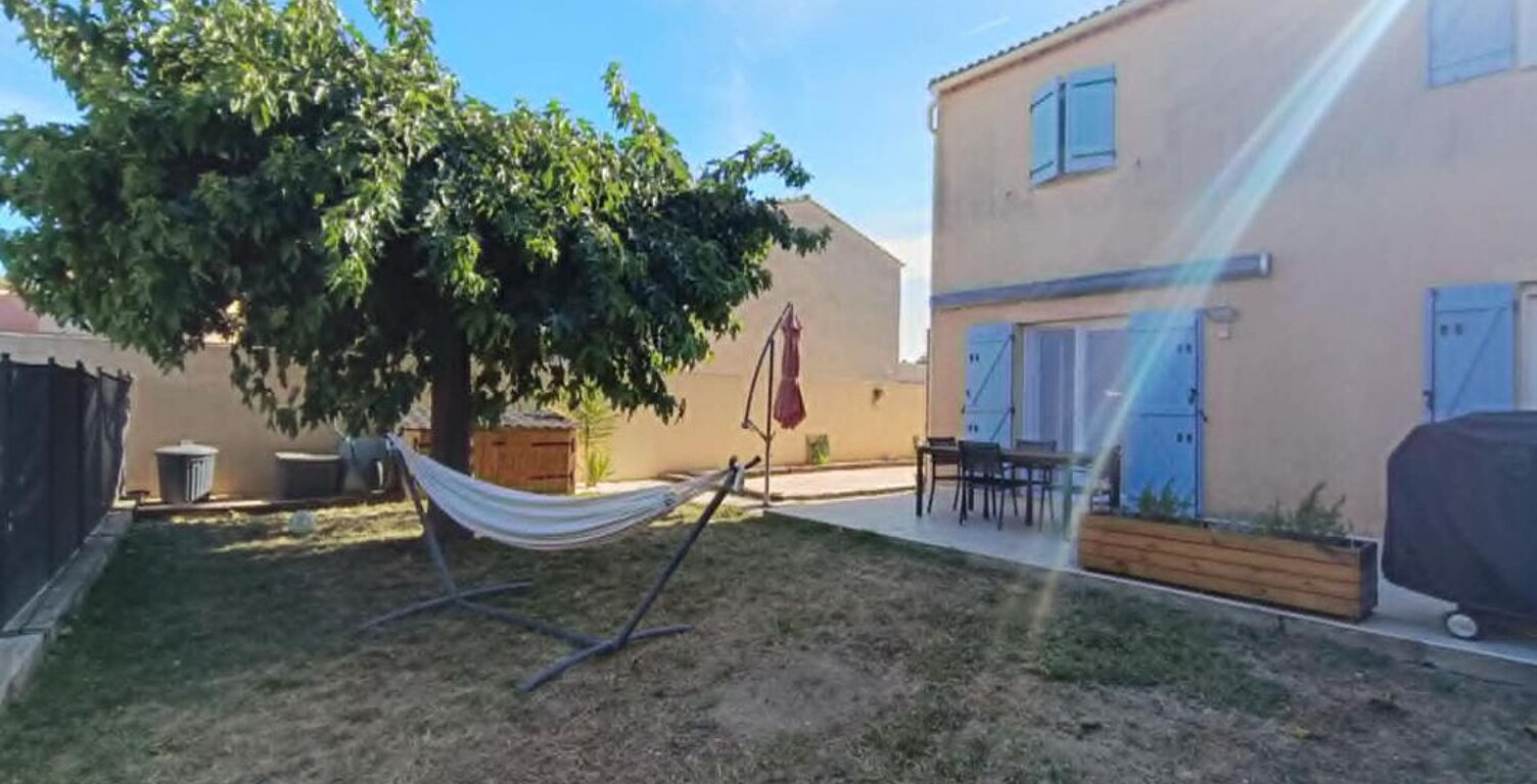 Maison Istres 95 m2 PISCINE ,JARDIN ET GARAGE — photo 1