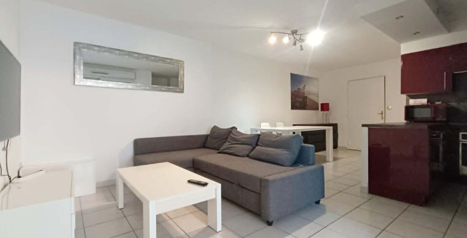 Appartement T2  Avec TERRASSE et Place de Parking — photo 1