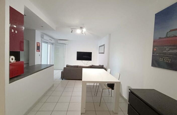 Appartement T2  Avec TERRASSE et Place de Parking — photo 2