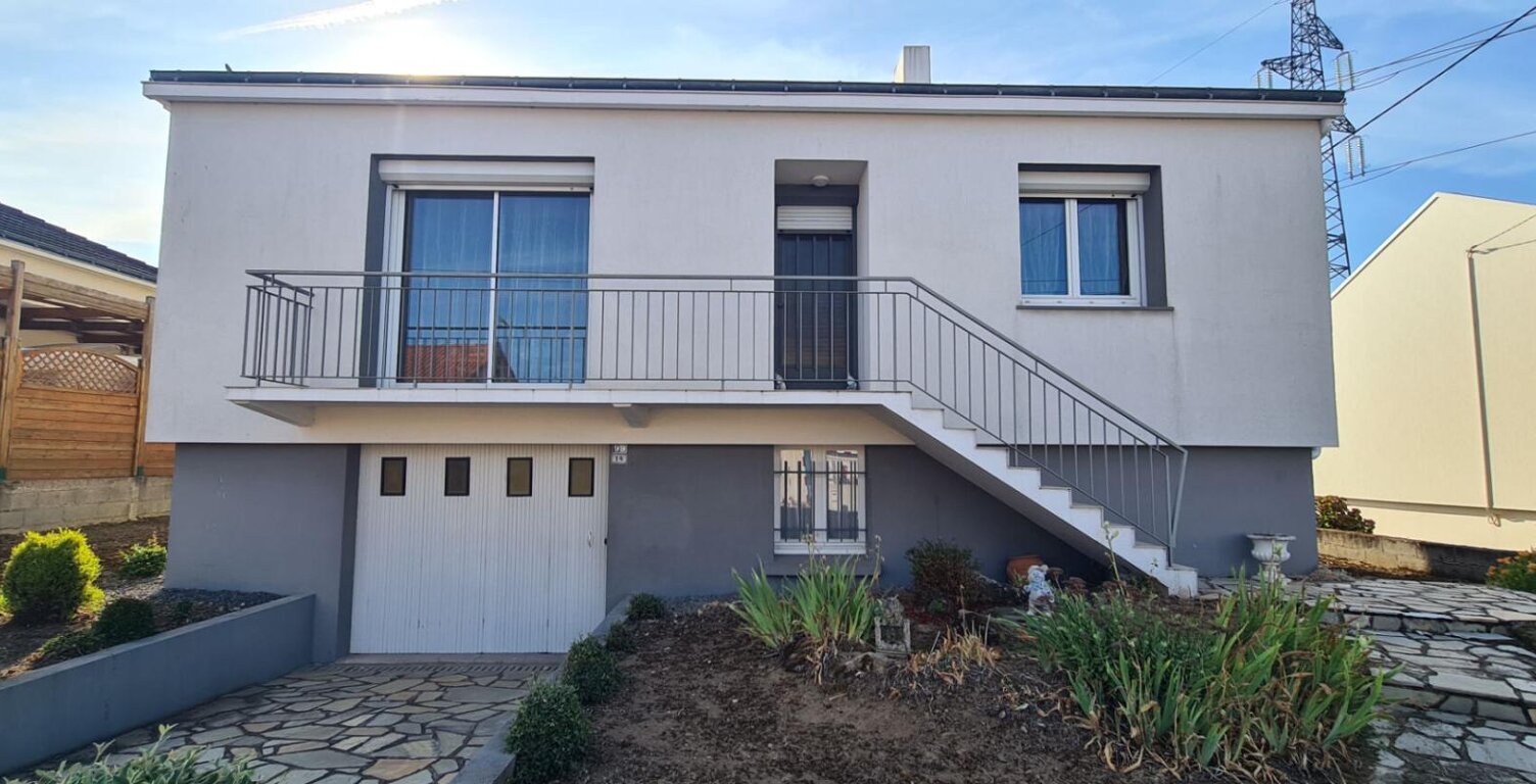 Maison "Nantaise" Mouzillon 4 P . 3 Chs . 78.05 M² . T 672 M² . Sous sol — photo 1