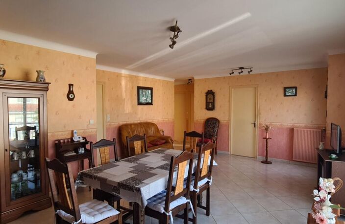 Maison "Nantaise" Mouzillon 4 P . 3 Chs . 78.05 M² . T 672 M² . Sous sol — photo 5