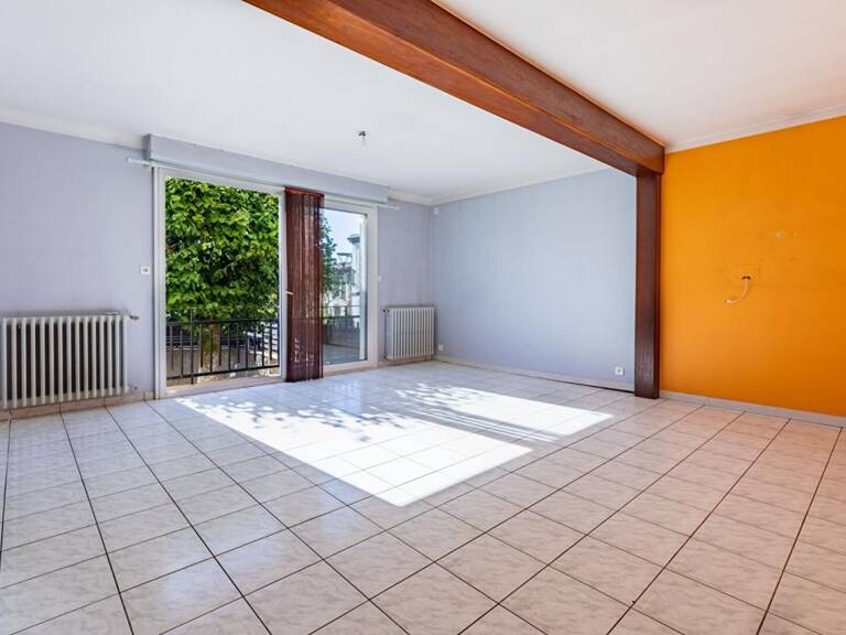 Maison Gétigné Centre 4 P . 3 Chs . 107,48 M² . Garage . T 121 M² — photo 1