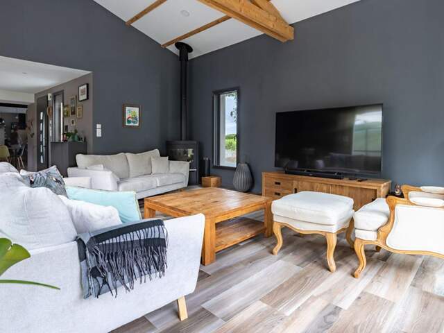 Maison Gorges 5 P . 3 Chs . Bureau . Garage . 135.89 M² . T 667 M² . Terrasses . Préau . Abri — photo du bien