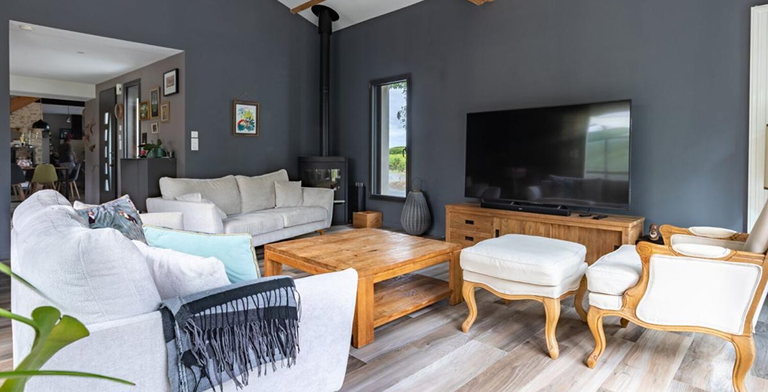 Maison Gorges 5 P . 3 Chs . Bureau . Garage . 135.89 M² . T 667 M² . Terrasses . Préau . Abri — photo 1