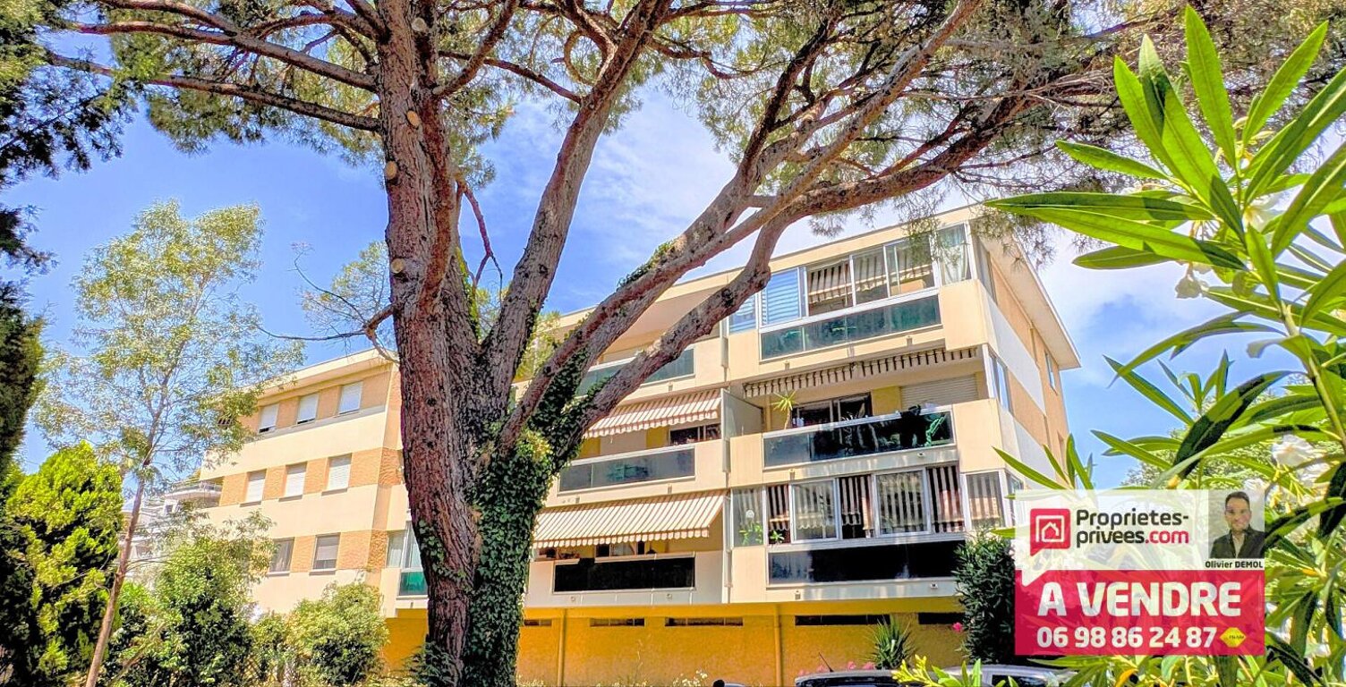 BEAU 2 PIECES 45 m² avec CAVE ET PARKING - CENTRE VILLE AU CALME — photo 1