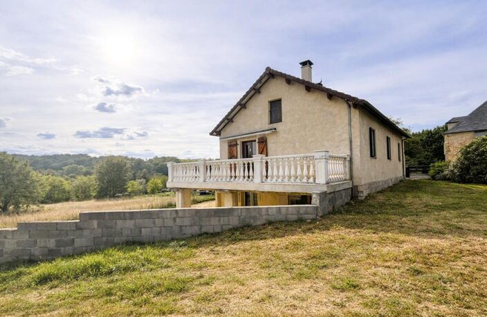 Masclat 46350: Maison de village 6 pièce(s) 145 m2, sans vis-à-vis, deux logements indépendants et 5 045 m² de terrain — photo 5