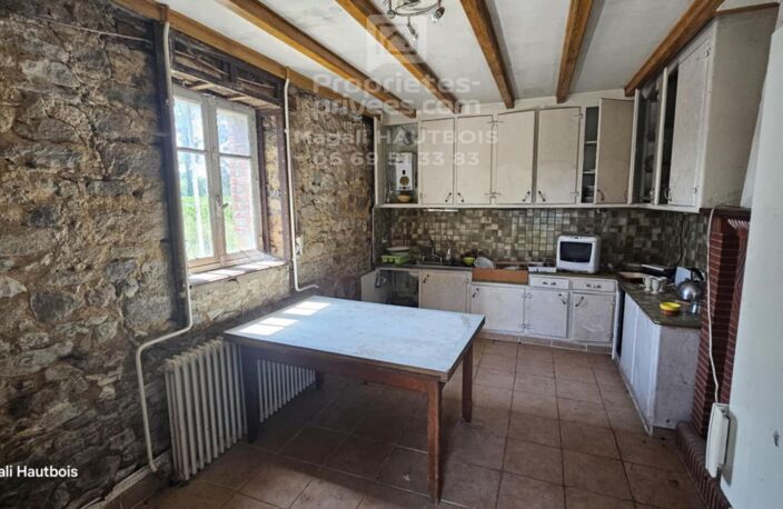 Maison en pierre à rénover et dépendances  Le Val Saint Père 6 pièce(s) 149 m2 — photo 4
