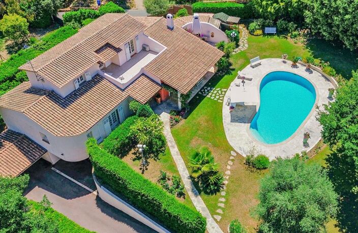 Villa 7 pièces 300 m2 avec parc paysager et piscine - LE ROURET — photo 4