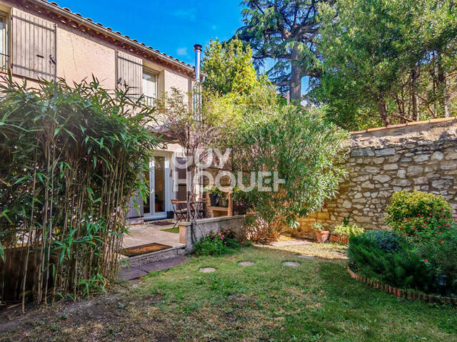 Maison prête à vivre 74m² avec jardin, terrasse et stationnements privatifs - Proximité commodités — photo du bien