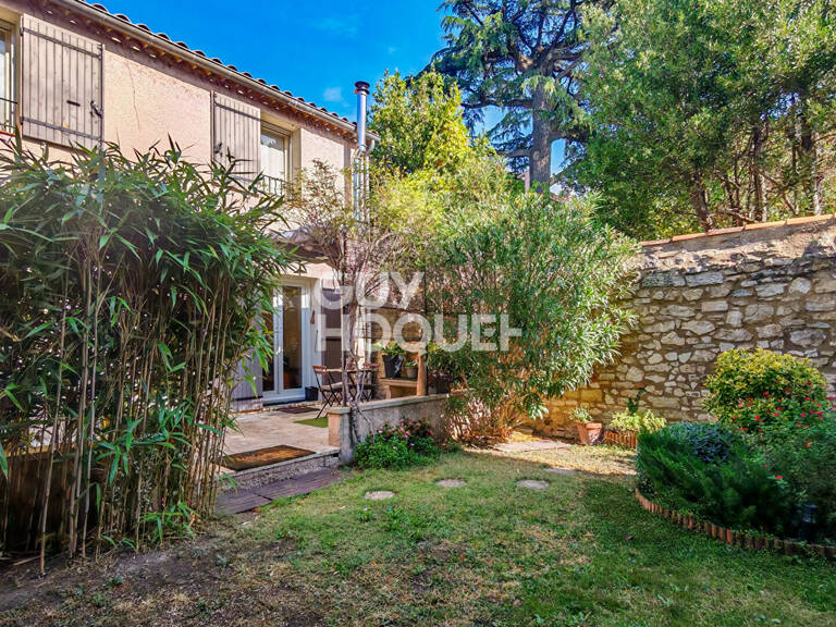 Maison prête à vivre 74m² avec jardin, terrasse et stationnements privatifs - Proximité commodités — photo 1