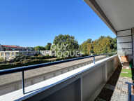 (Visite virtuelle) - A vendre T4 rénové de 84 m2 avec cave et garage à BRON / Les ESSARTS (69500) — photo 4