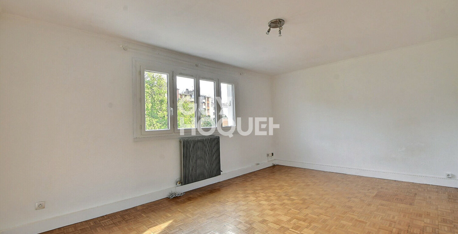 Montchat - Appartement T2 de 49 m² place de stationnement , Cave  Lyon 3ème (69003) — photo 1