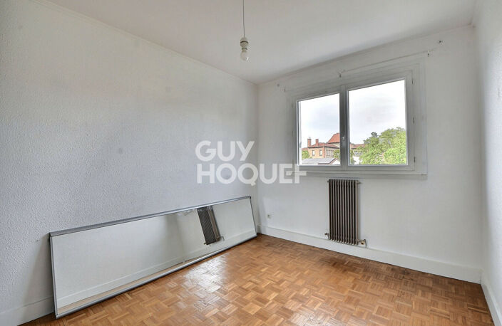 Montchat - Appartement T2 de 49 m² place de stationnement , Cave  Lyon 3ème (69003) — photo 3