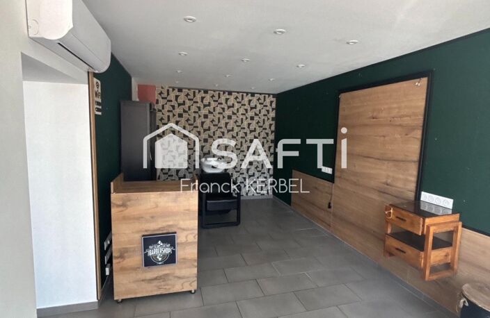 Maison, immeuble en plein bourg de Bellegarde. — photo 3