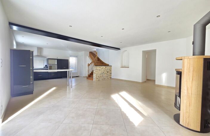 MAISON 112 m²  4 CHAMBRES  GUIPEL — photo 3
