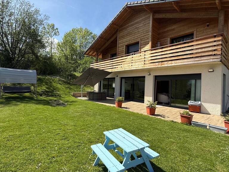 Vue panoramique sur les montagnes et beaux espaces — photo 1
