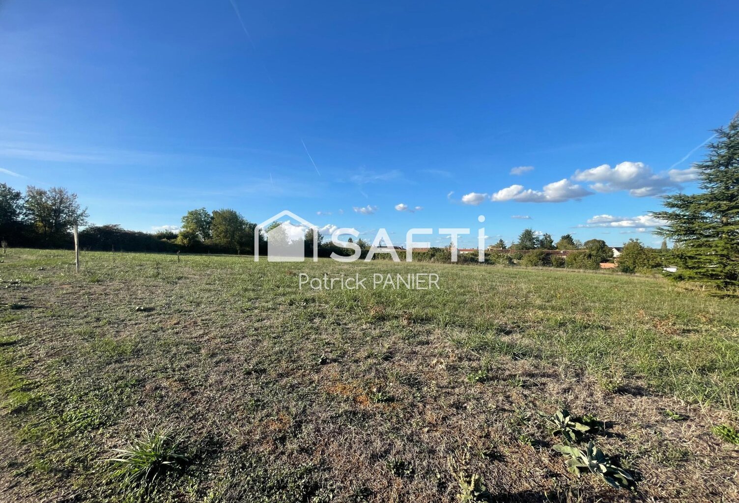 Terrain Constructible non viabilisé 1982 m² — photo 1