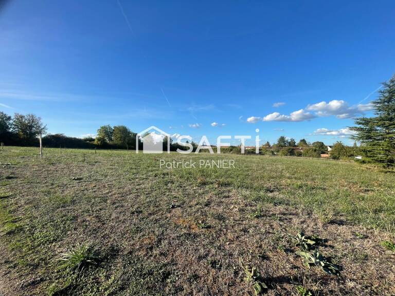 Terrain Constructible non viabilisé 1982 m² — photo 1