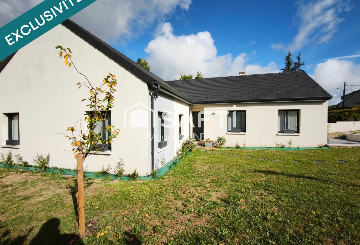 VILLA T7, 151m² AVEC GARAGE, 1 142m² DE TERRAIN, COMMODITES A PIED — photo 1