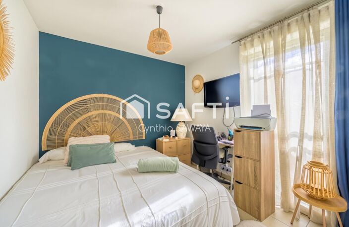 Appartement hyper centre de Gujan avec terrasse et place de parking couverte — photo 3